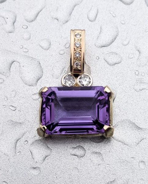 purple pendant